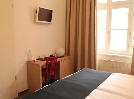 38 Hotel Berlin