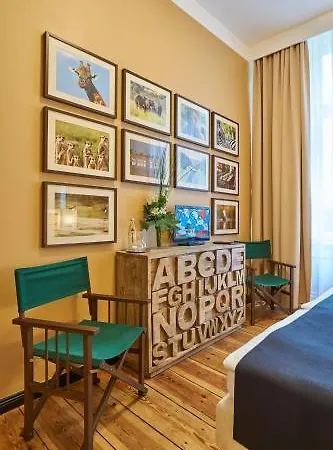 38 Hotel 3*